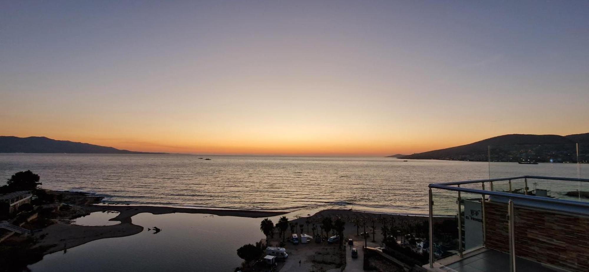 Sadet'S Penthouse Saranda Apartment Luaran gambar