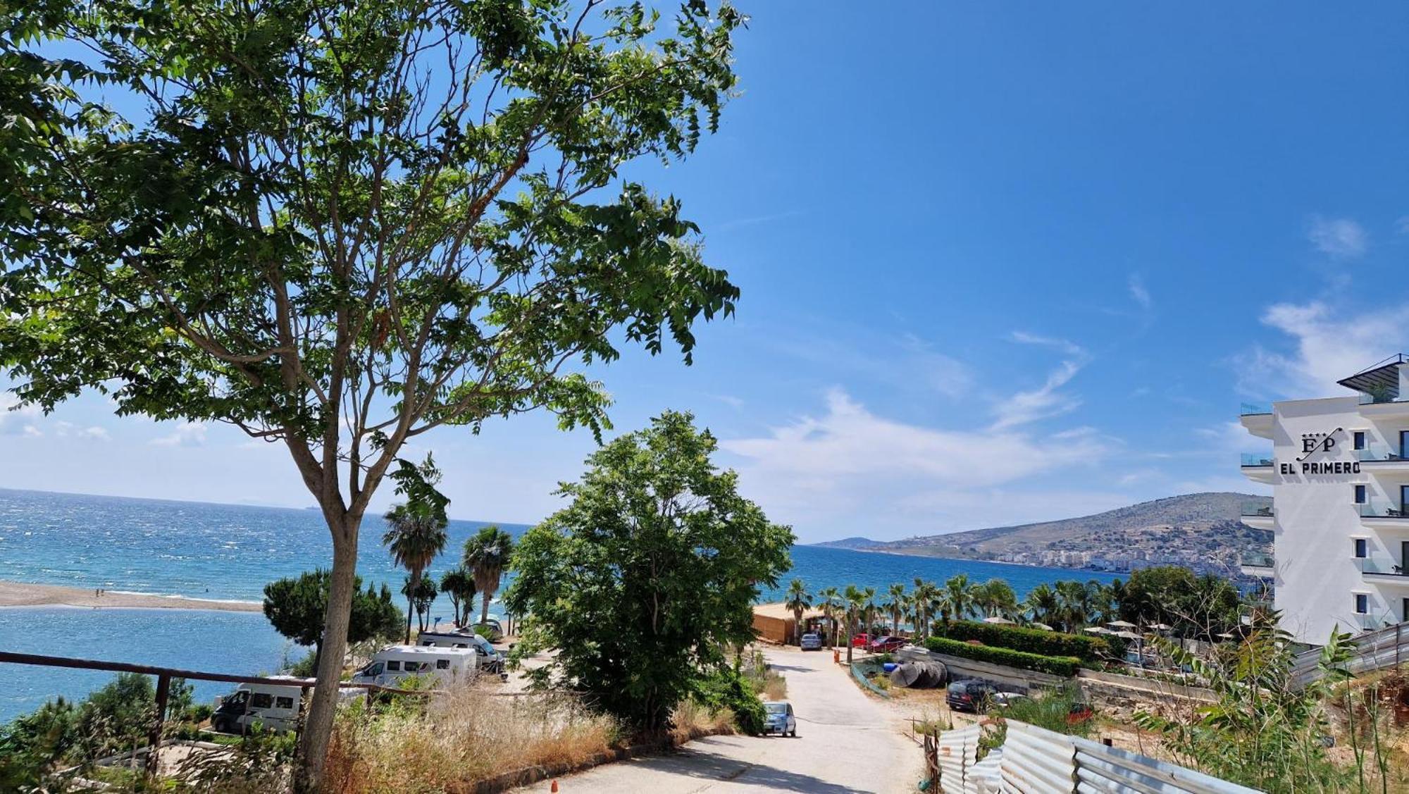 Sadet'S Penthouse Saranda Apartment Luaran gambar