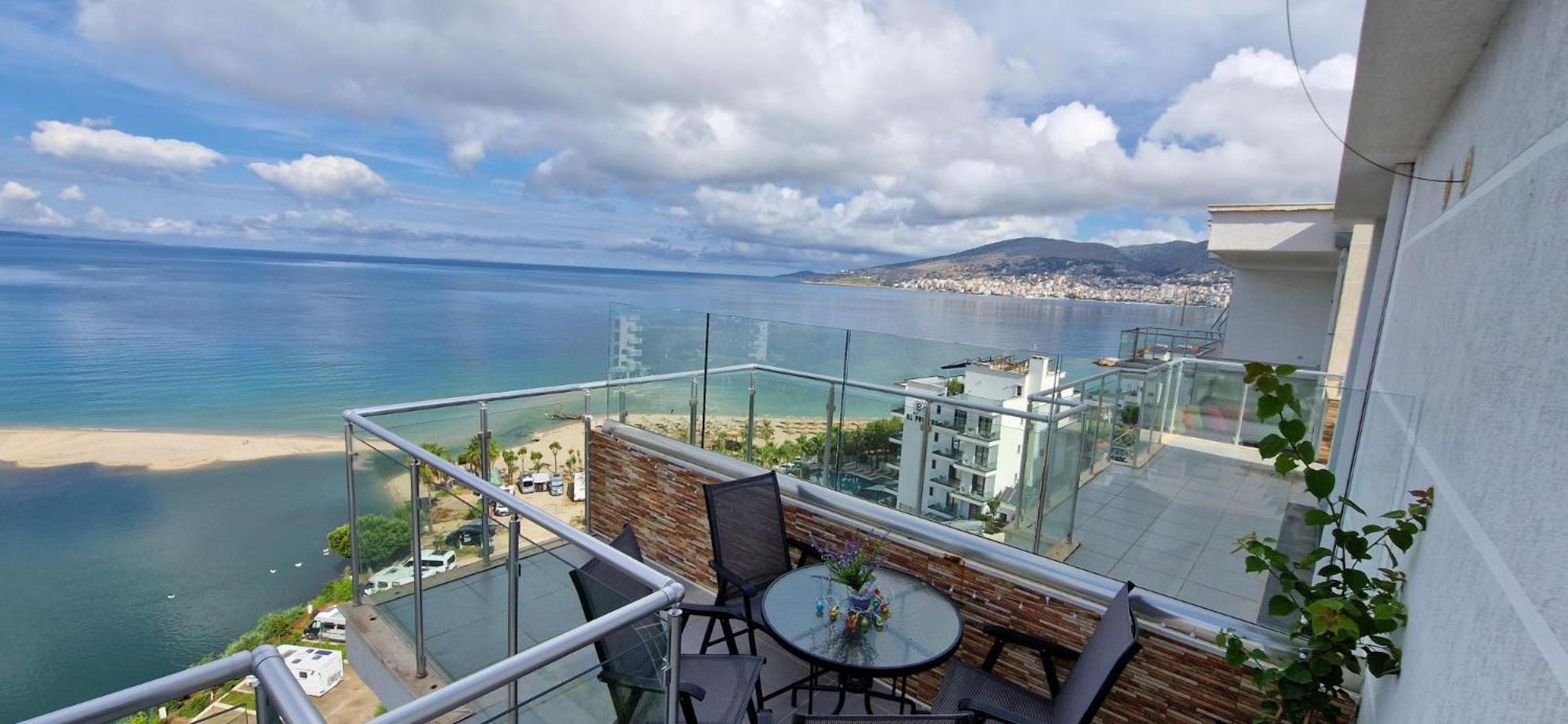 Sadet'S Penthouse Saranda Apartment Luaran gambar